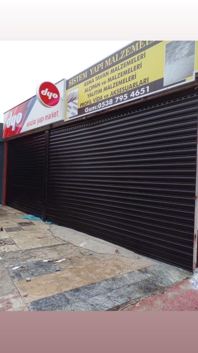 Yapı market kahverengi güvenlik kepengi